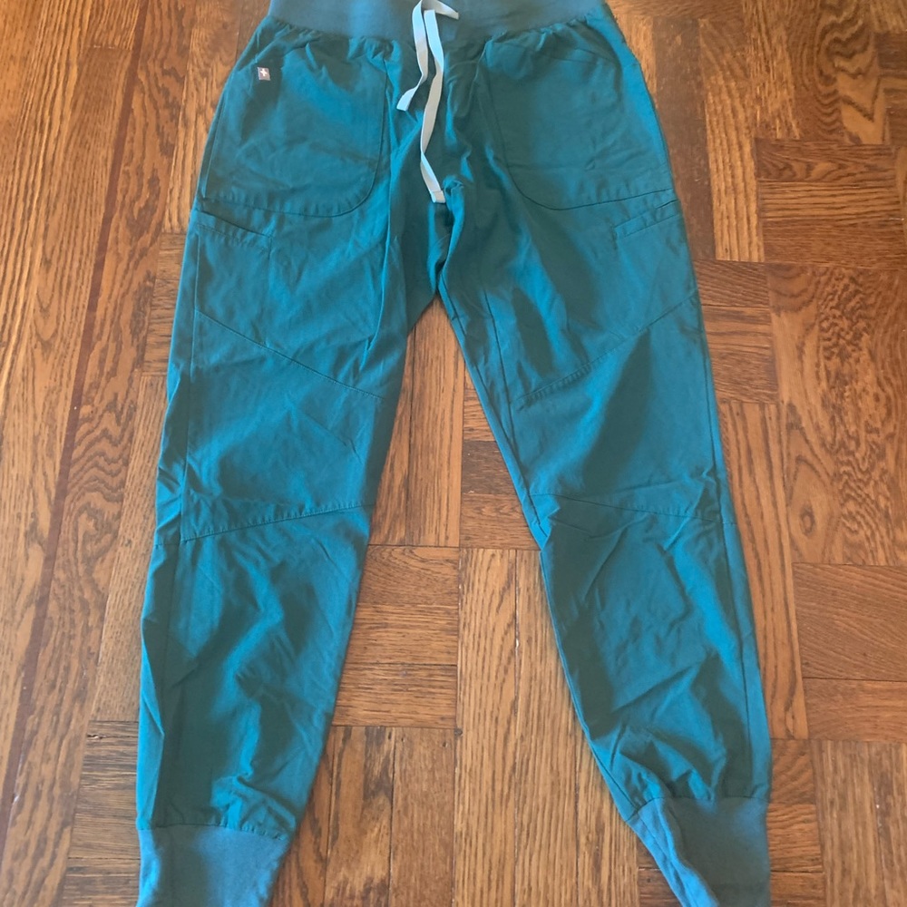 Figs scrub pants